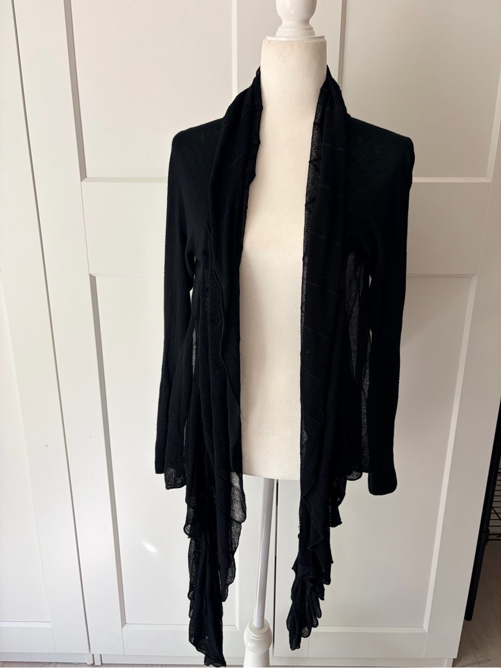 Anne Fontaine Black Sabine Open-Front Ruffle Hem Cardigan | 38/M
